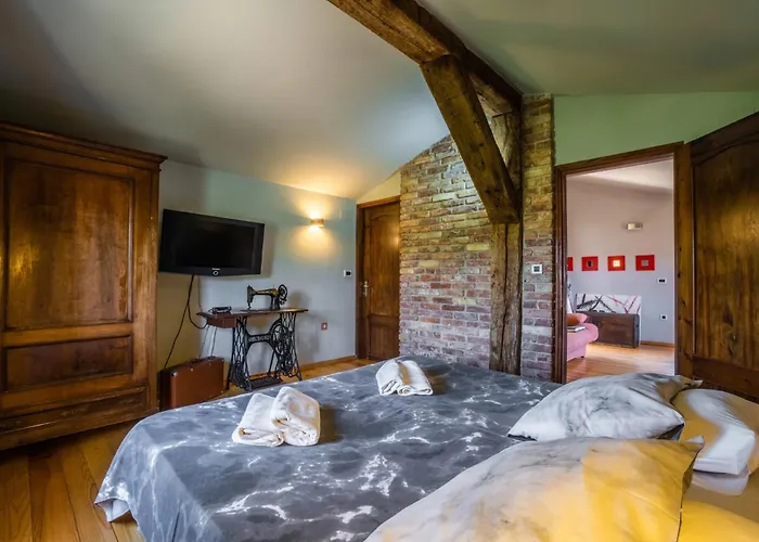 Istria Moderna In Muntic فيلة