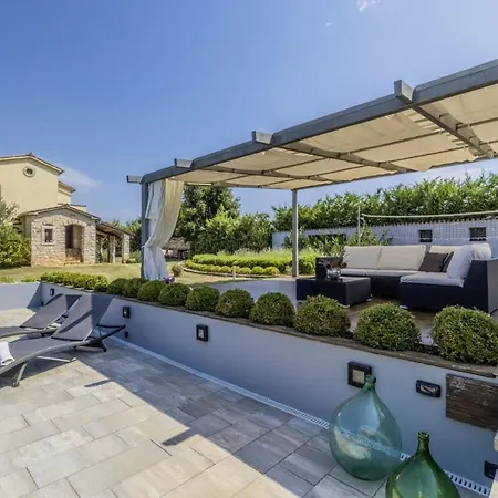 Villa Istria Moderna In Muntić Pula
